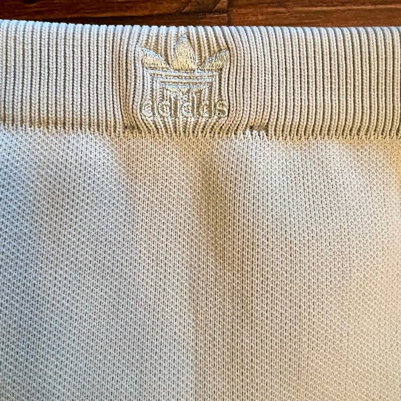 ADIDAS x IVY PARK Skirt 🩵🩵🩵 - Picture 3 of 5